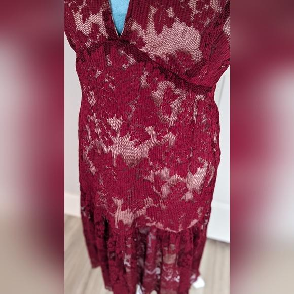 Endless Rose, Sleeveless Lace High Neck Midi Dress color Burgundy - Picture 6 of 10